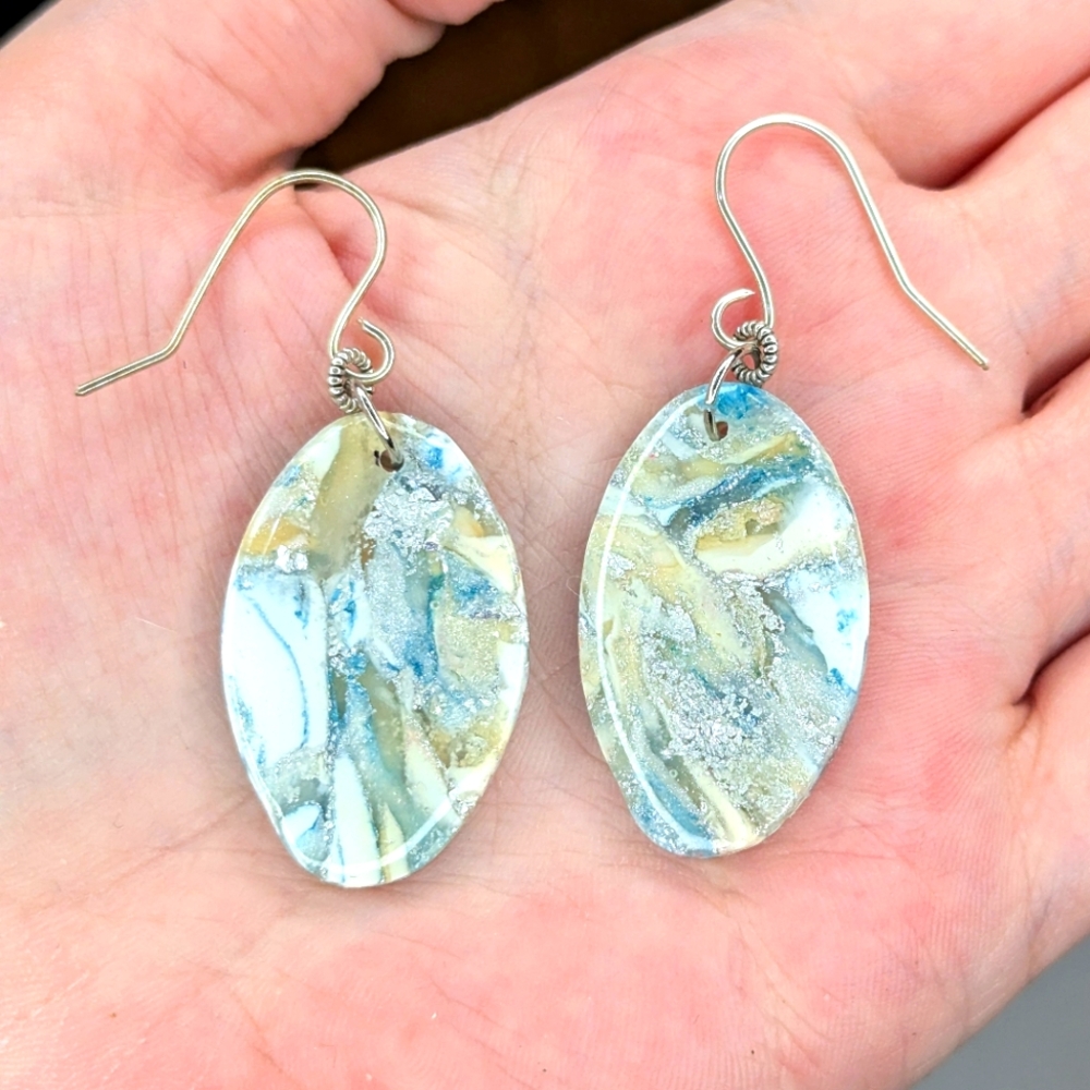 Oval Glitter Blue Earrings